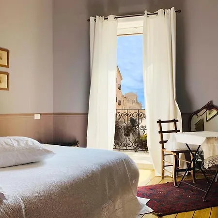 Il Salotto Di Maria Pia Syrakus