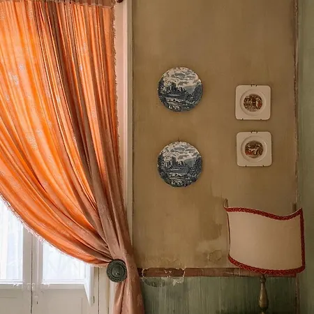 Couette-café Il Salotto Di Maria Pia 3*